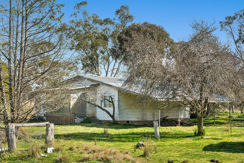 Click to view all images 1309 Wombeyan Caves Road High Range NSW 2575 - Image 3