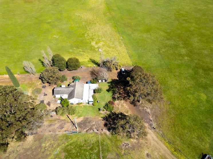 Click to view all images 353 Frankland-Cranbrook Road Frankland River WA 6396 - Image 3