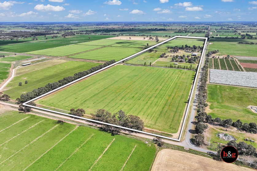 Click to view all images 600 Hogan Road Undera VIC 3629 - Image 2