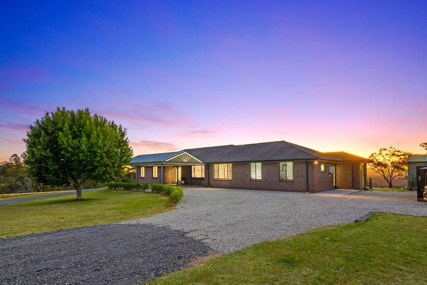 Click to view all images 4704 Old Northern Road Maroota NSW 2756 - Image 2