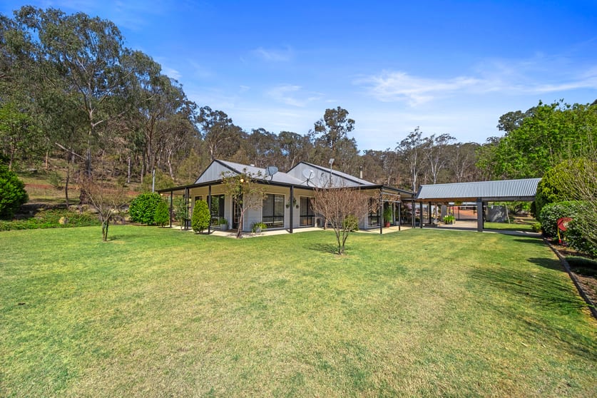 Click to view all images 155 Putty Valley Road Putty NSW 2330 - Image 3
