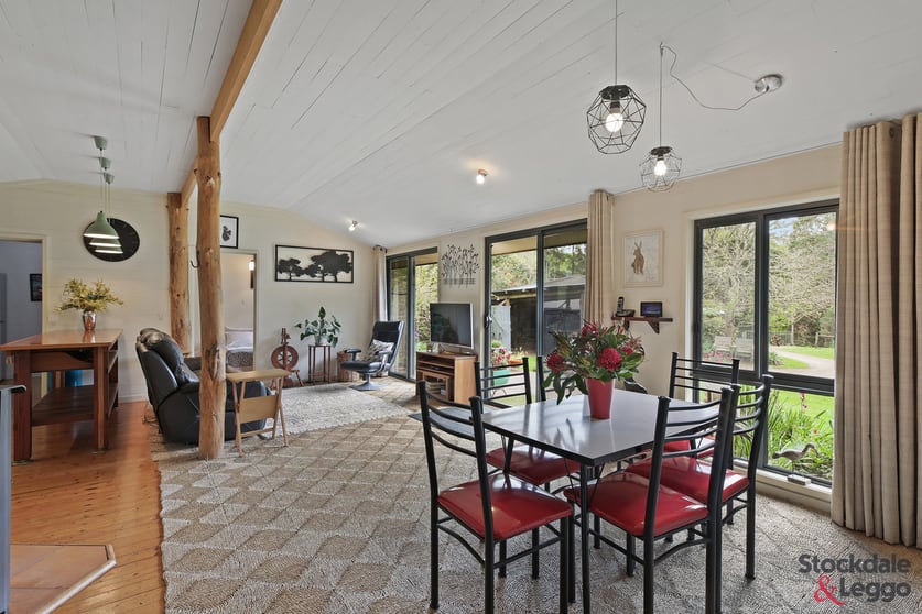 Click to view all images 588 Central Road Mirboo VIC 3871 - Image 3