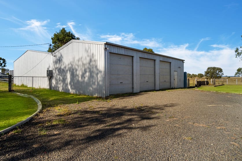10 Jimba Road Lockyer Waters QLD 4311 - Image 3
