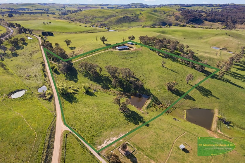 Click to view all images 296 Village Road Newbridge NSW 2795 - Image 3