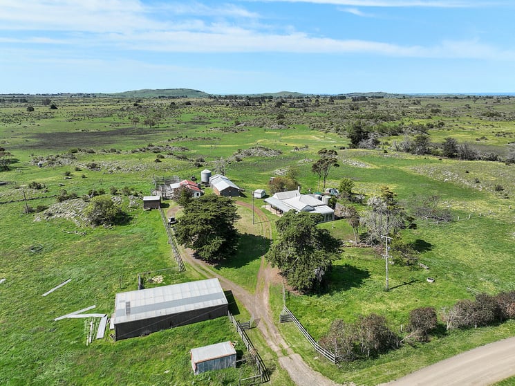 Click to view all images 690 South Dreeite Road Dreeite South VIC 3249 - Image 1
