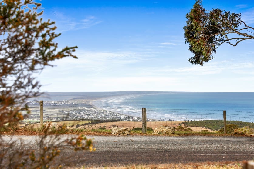 Click to view all images 395 Crows Nest Road Port Elliot SA 5212 - Image 2