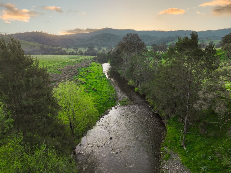 Click to view all images 5548 Hunter Road Moonan Flat NSW 2337 - Image 2