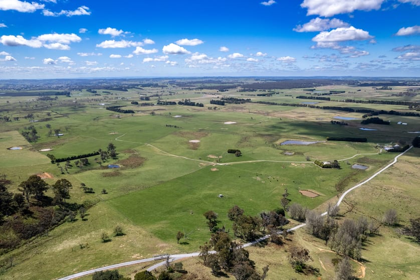 Click to view all images 609 Kialla Road Crookwell NSW 2583 - Image 1