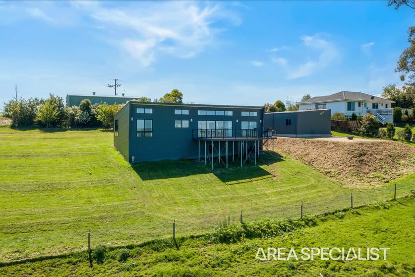 Click to view all images 95 Nyora Road Poowong VIC 3988 - Image 2
