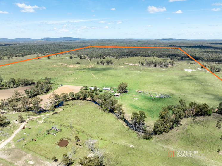 Click to view all images 140 Wickhams Road Karara QLD 4352 - Image 1
