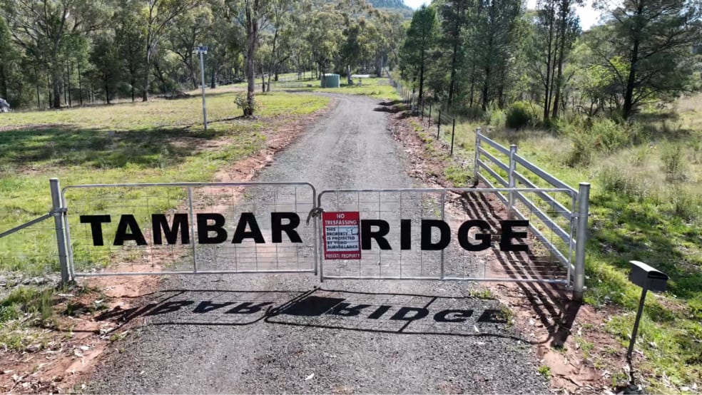 Click to view all images "Tambar Ridge" 100 High Street Tambar Springs NSW 2381 - Image 1