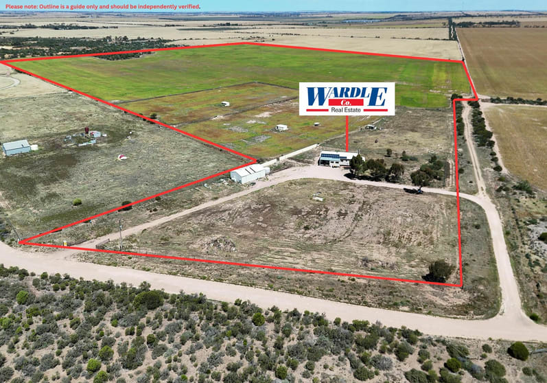 Click to view all images 77 Copper Lane Kadina SA 5554 - Image 2