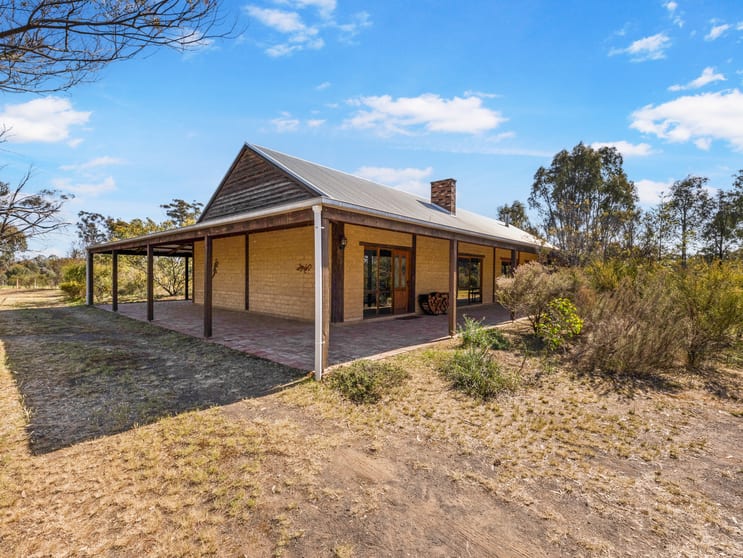 Click to view all images 1554 Feltrim Road Violet Town VIC 3669 - Image 2