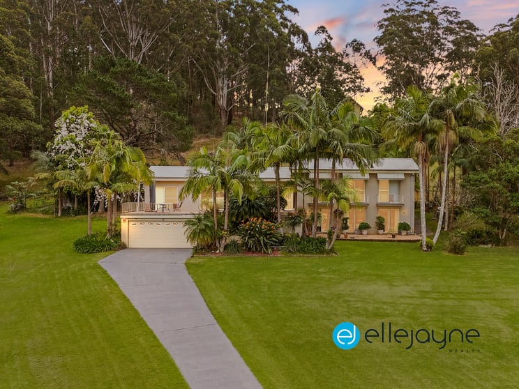 Click to view all images 63 Owens Road Martinsville NSW 2265 - Image 2
