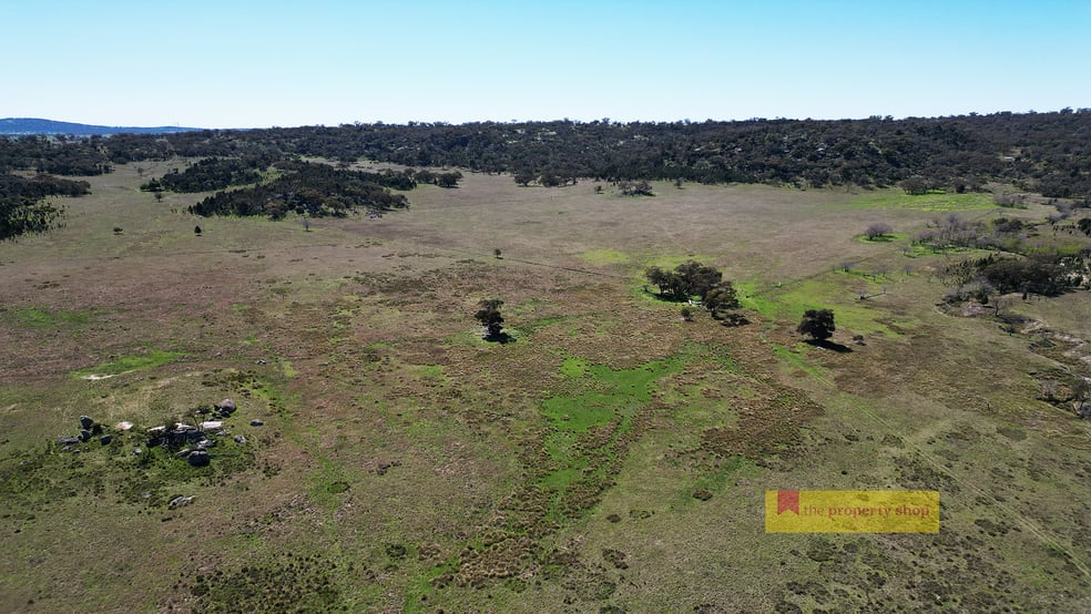 Click to view all images 317 Uungula Road Wuuluman NSW 2820 - Image 2