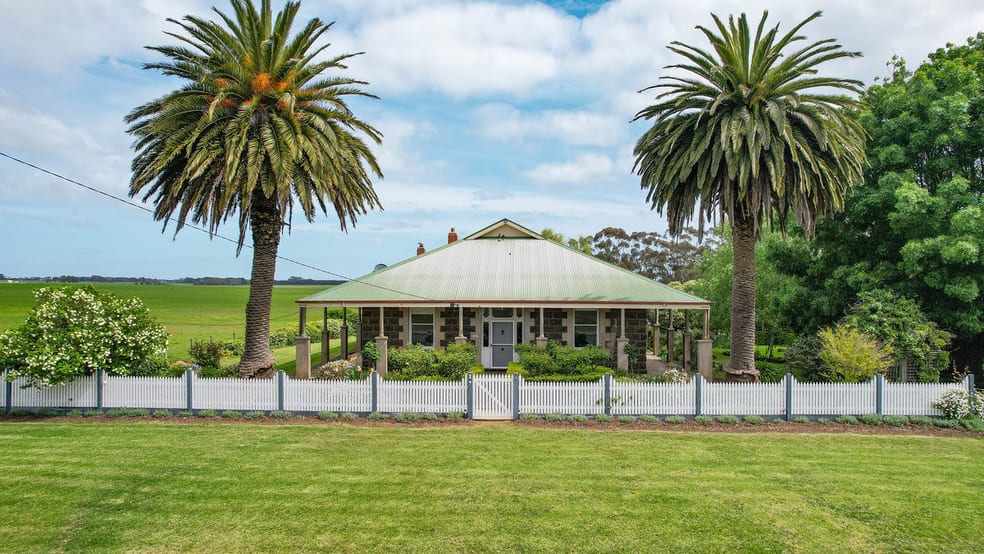 4435 Hamilton-Port Fairy Road Macarthur VIC 3286 - Image 1