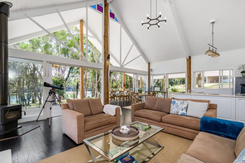 Click to view all images 41 Henderson Road Barrine QLD 4872 - Image 2