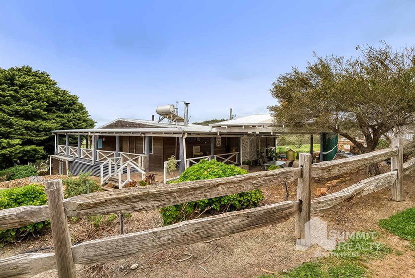 Click to view all images 22 Langridge Road Brookhampton WA 6239 - Image 3