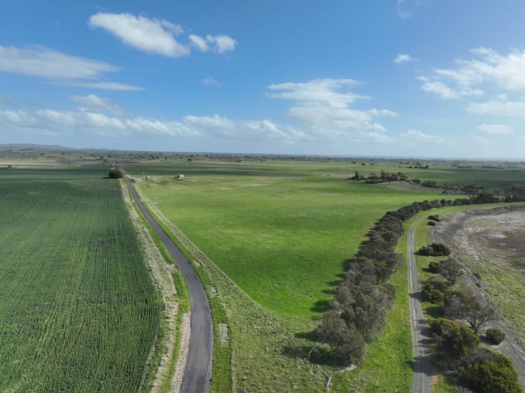 Click to view all images 3025 Corangamite Lake Road Dreeite VIC 3249 - Image 2
