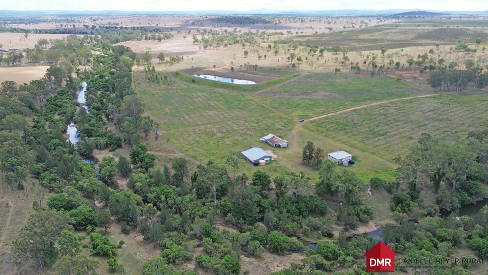 Click to view all images 141 Carlaws Road Gayndah QLD 4625 - Image 2