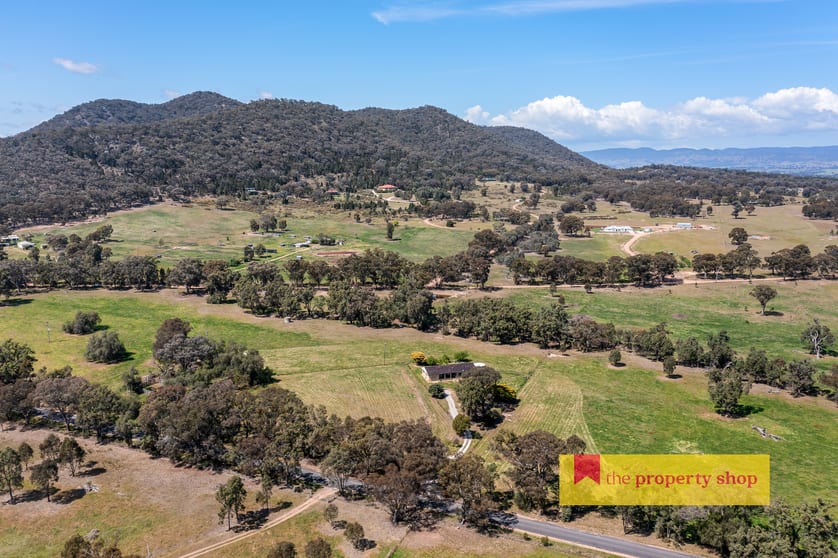 Click to view all images 94 Buckaroo Lane Mudgee NSW 2850 - Image 2