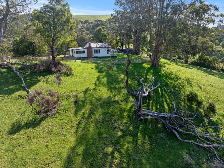 Click to view all images 785 Foster Mount Best Rd Mount Best VIC 3960 - Image 3