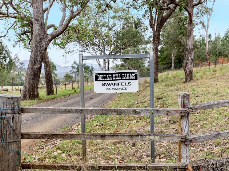 Click to view all images 1898 Top Swanfels Road Swanfels QLD 4371 - Image 2