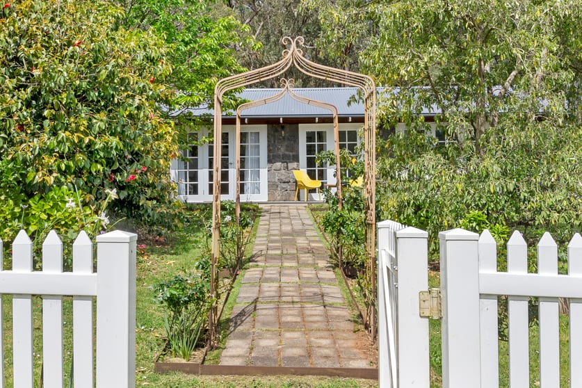 Click to view all images 239 Arthurs Seat Road Red Hill VIC 3937 - Image 3