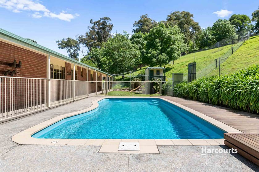 Click to view all images 91 Olsen Road Nar Nar Goon North VIC 3812 - Image 2