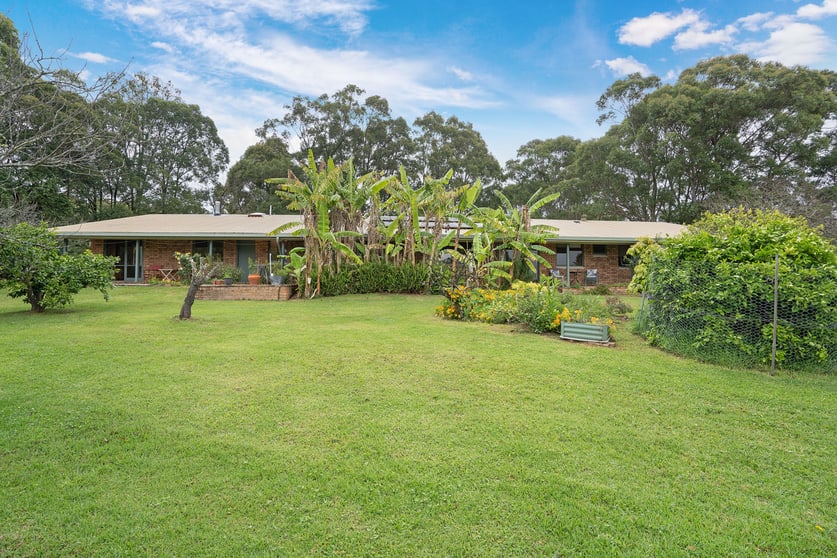 Click to view all images 73 Rodney Road Mount Vincent NSW 2323 - Image 2