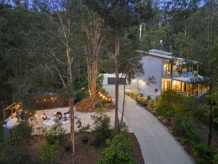 Click to view all images 193 Lynwood Drive Guanaba QLD 4210 - Image 1