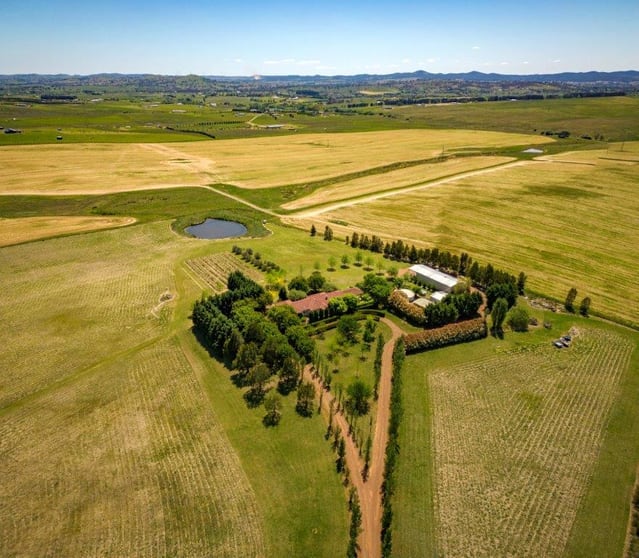 Click to view all images 517 Dog Trap Road Yass NSW 2582 - Image 1