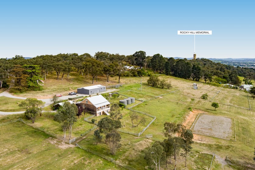 Click to view all images 196 Memorial Road Goulburn NSW 2580 - Image 3