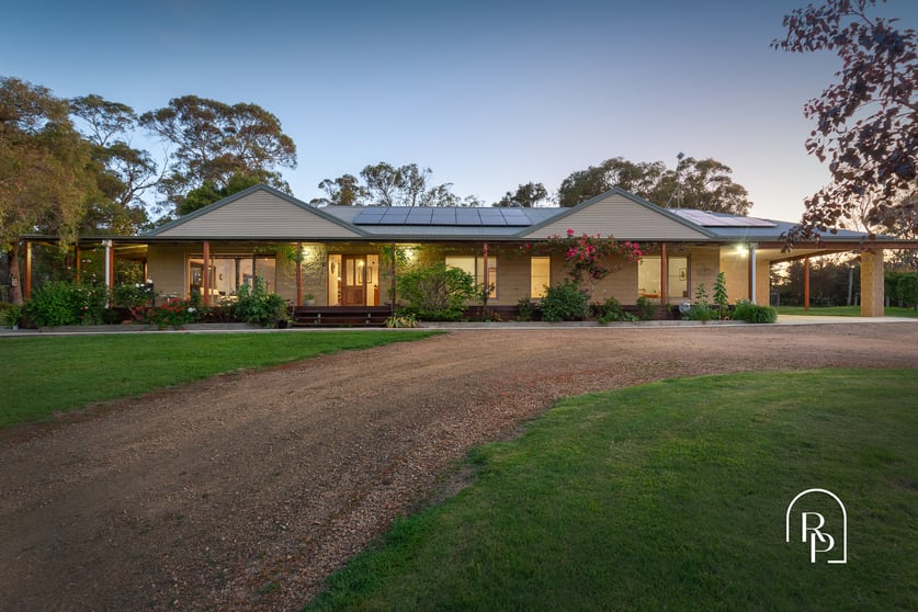 Click to view all images 53 Hunts Road Balnarring VIC 3926 - Image 1