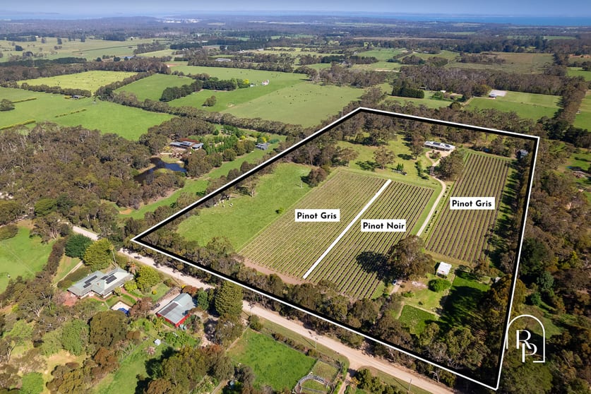 Click to view all images 53 Hunts Road Balnarring VIC 3926 - Image 2