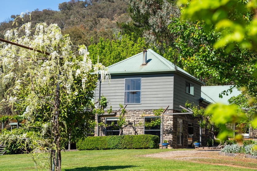 275 Yackandandah Road Yackandandah VIC 3749 - Image 1