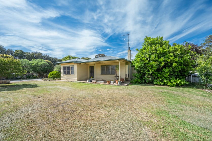 720 New Dookie Road Shepparton East VIC 3631 - Image 2