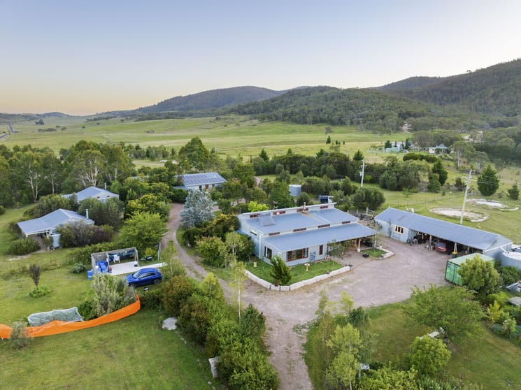 Click to view all images 6 Dempseys Road Braidwood NSW 2622 - Image 1