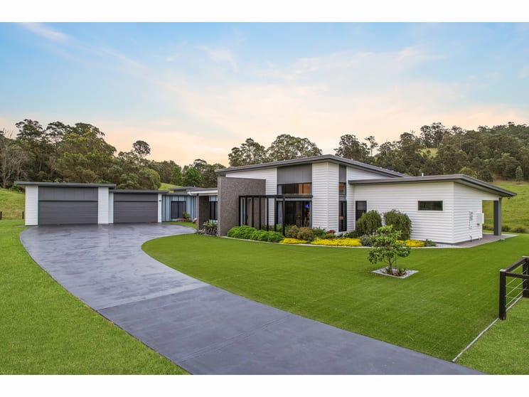 Click to view all images 75 Grundon Road Conondale QLD 4552 - Image 3