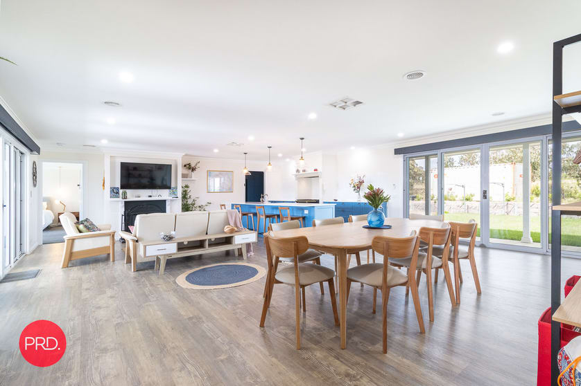 Click to view all images 22 Sarah Reef Road Wamboin NSW 2620 - Image 1