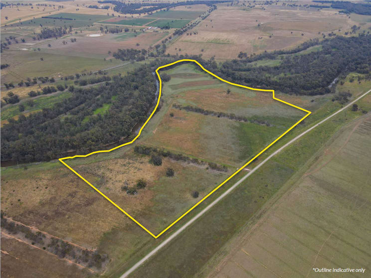 Click to view all images 303 North Condobolin Road Warroo NSW 2871 - Image 2