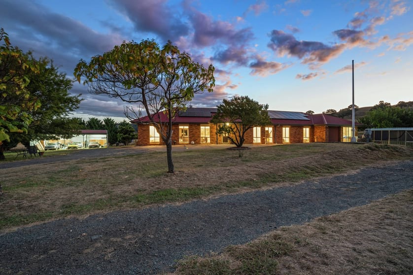 Click to view all images 6415 Monaro Highway Michelago NSW 2620 - Image 2