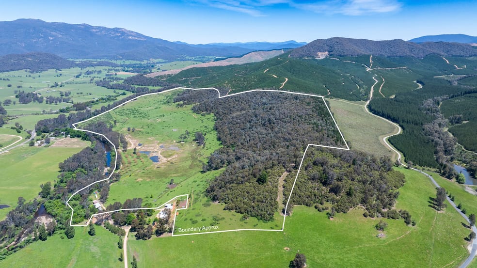 Click to view all images 55 Merri Meadows Lane Merriang South VIC 3737 - Image 1