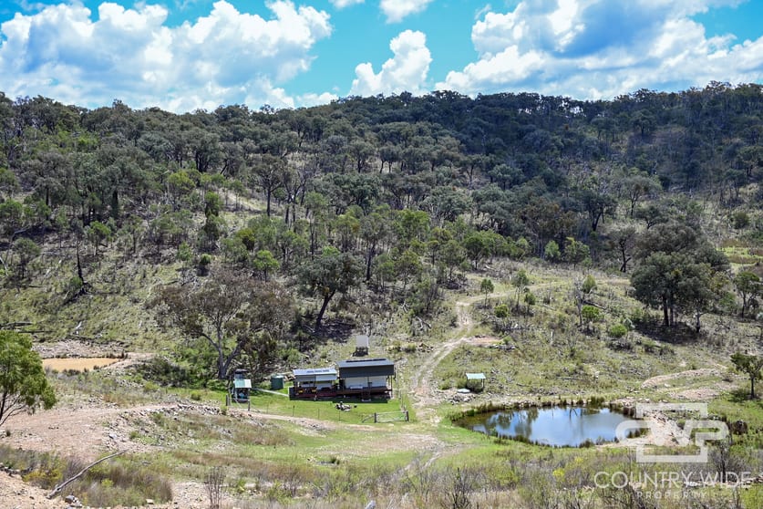 Click to view all images 793 Gulf Road Emmaville NSW 2371 - Image 2