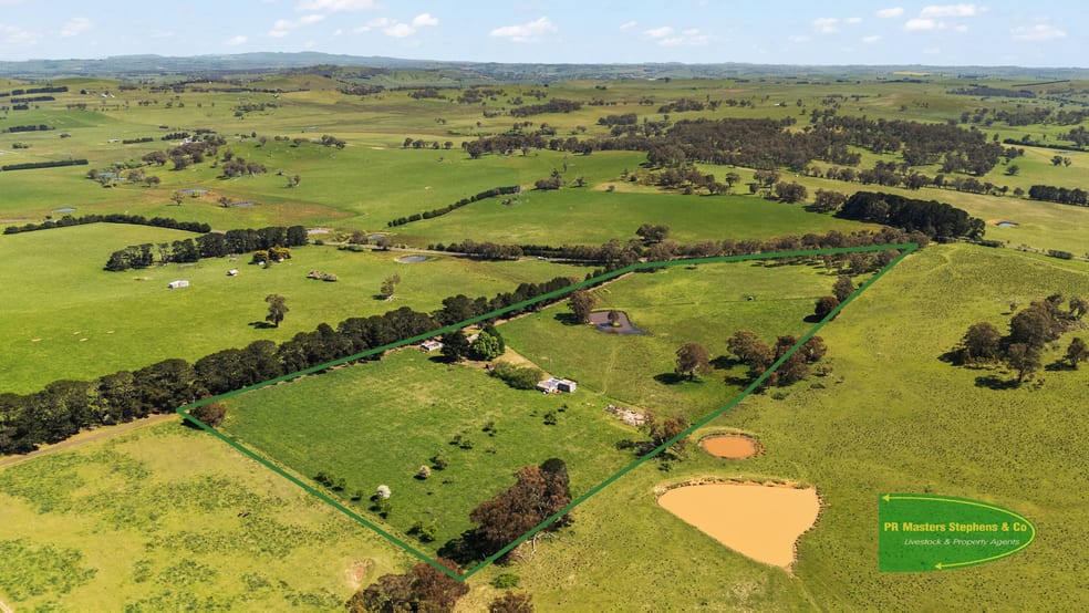 Click to view all images 548 Moorilda Road Barry NSW 2799 - Image 2