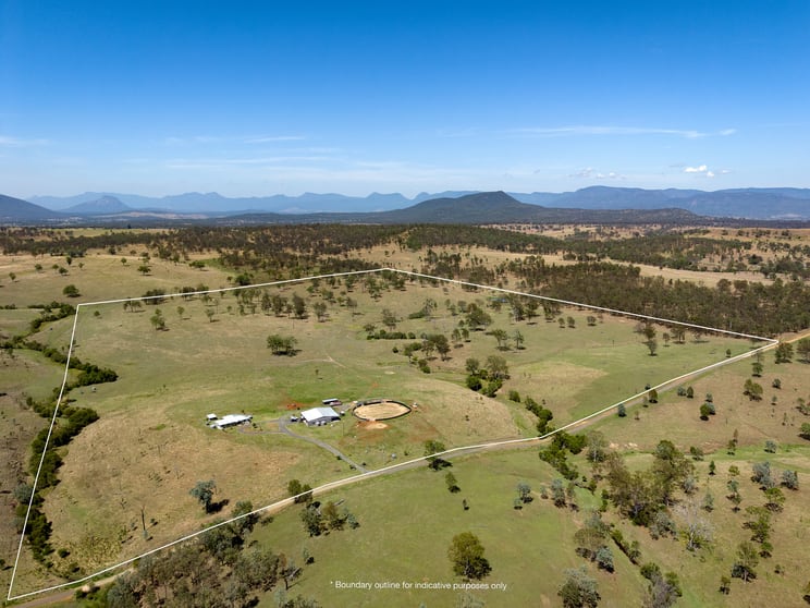Click to view all images 236 Hayes Road Rosevale QLD 4340 - Image 2