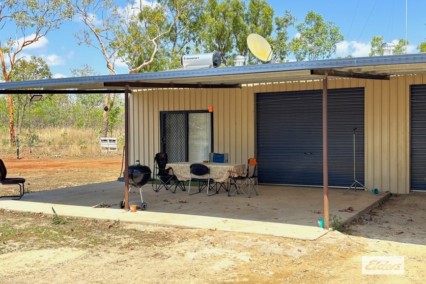 Click to view all images 230 Beasley Road Katherine NT 0850 - Image 3
