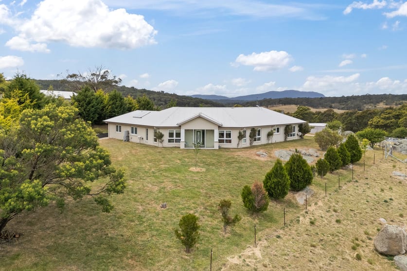 Click to view all images 712 Little River Road Braidwood NSW 2622 - Image 1