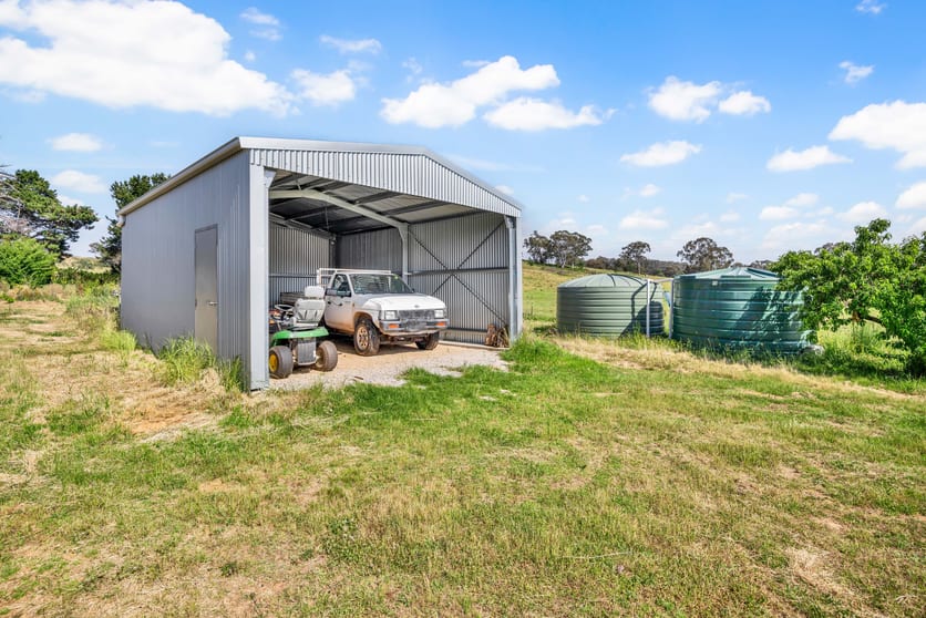 Click to view all images 515 Wallawaugh Road Mudgee NSW 2850 - Image 2