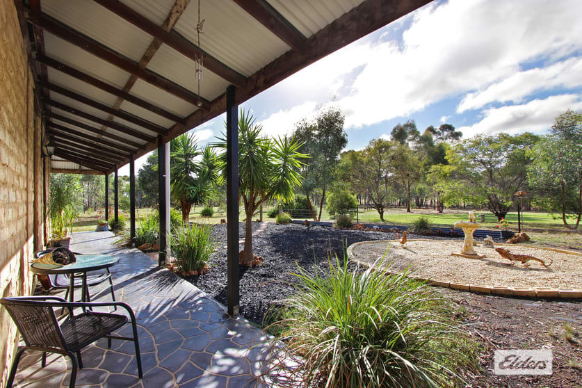 Click to view all images 1767 Bendigo - Maryborough Road Shelbourne VIC 3515 - Image 2